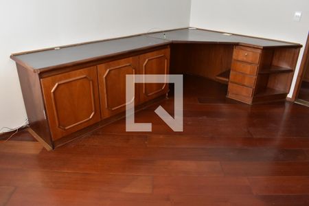 Apartamento para alugar com 130m², 3 quartos e 1 vagaQuarto 3