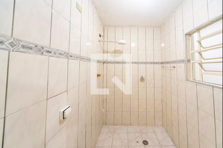 Casa à venda com 230m², 4 quartos e 2 vagas Casa à venda com 230m², 4 quartos e 2 vagasBanheiro 1 casa 2