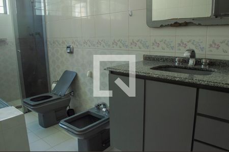 Casa para alugar com 250m², 3 quartos e 4 vagas Casa para alugar com 250m², 3 quartos e 4 vagasBanheiro