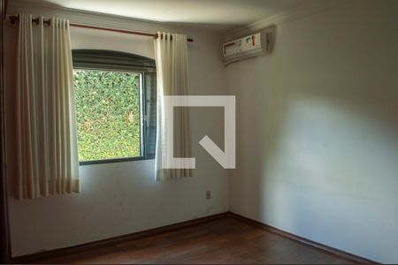 Casa para alugar com 250m², 3 quartos e 4 vagas Casa para alugar com 250m², 3 quartos e 4 vagasSuíte