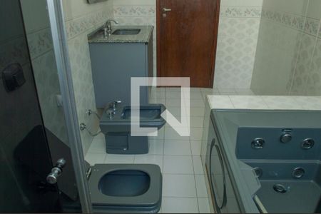 Casa para alugar com 250m², 3 quartos e 4 vagas Casa para alugar com 250m², 3 quartos e 4 vagasBanheiro