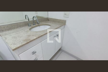 Apartamento à venda com 109m², 3 quartos e 2 vagasBanheiro
