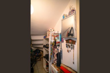 Casa à venda com 120m², 2 quartos e 2 vagas Casa à venda com 120m², 2 quartos e 2 vagasDepósito