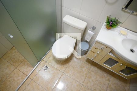 Casa à venda com 120m², 2 quartos e 2 vagas Casa à venda com 120m², 2 quartos e 2 vagasBanheiro