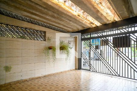 Casa à venda com 120m², 2 quartos e 2 vagas Casa à venda com 120m², 2 quartos e 2 vagasGaragem