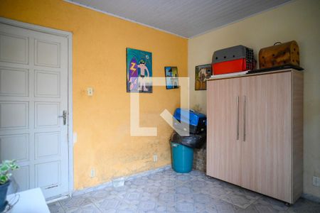 Casa à venda com 120m², 2 quartos e 2 vagas Casa à venda com 120m², 2 quartos e 2 vagasQuarto de Serviço