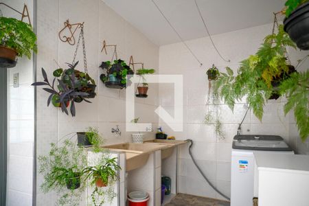 Casa à venda com 120m², 2 quartos e 2 vagas Casa à venda com 120m², 2 quartos e 2 vagasÁrea de Serviço