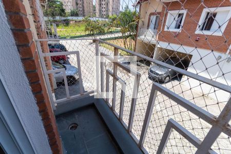 Casa de condomínio para alugar com 104m², 3 quartos e 2 vagas Casa de condomínio para alugar com 104m², 3 quartos e 2 vagasVaranda