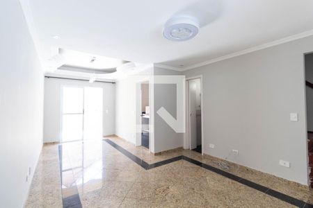 Casa de Condomínio para alugar com 3 quartos, 104m² em Cangaiba, São Paulo