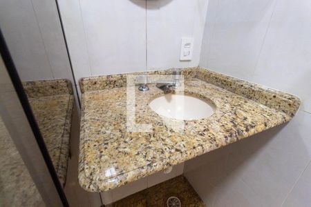 Casa de condomínio para alugar com 104m², 3 quartos e 2 vagas Casa de condomínio para alugar com 104m², 3 quartos e 2 vagasBanheiro 2