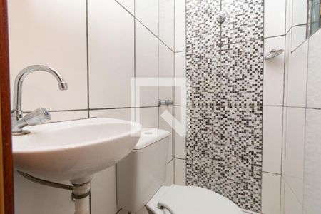 Casa à venda com 360m², 5 quartos e 6 vagas Casa à venda com 360m², 5 quartos e 6 vagasCasa Superior - Lavabo