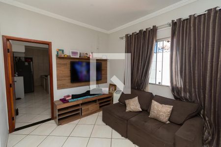Casa à venda com 360m², 5 quartos e 6 vagas Casa à venda com 360m², 5 quartos e 6 vagasCasa Superior - Sala