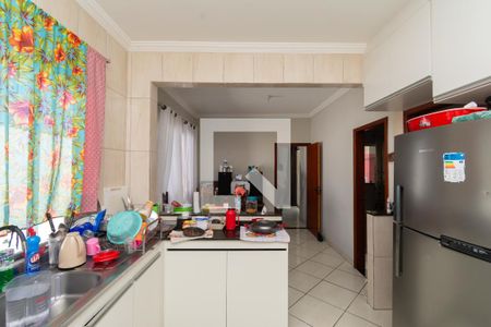 Casa à venda com 360m², 5 quartos e 6 vagas Casa à venda com 360m², 5 quartos e 6 vagasCasa Superior - Cozinha
