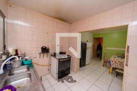 Casa à venda com 120m², 2 quartos e 1 vagacozinha