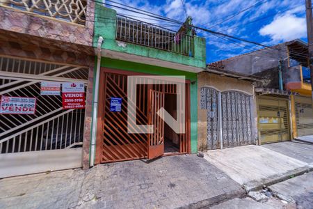 Casa à venda com 120m², 2 quartos e 1 vagaFachada