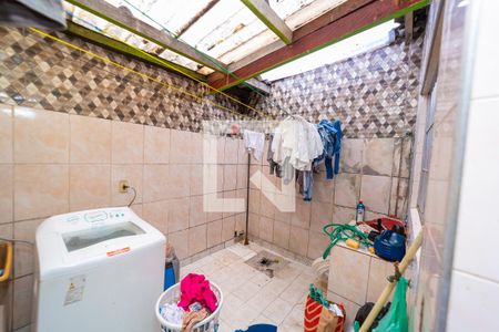 Casa à venda com 120m², 2 quartos e 1 vagaÁrea de Serviço