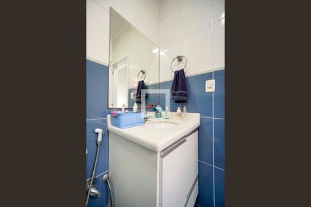 Casa à venda com 387m², 5 quartos e 4 vagasBanheiro social