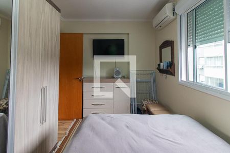 Quarto 1 de apartamento à venda com 2 quartos, 57m² em Cavalhada, Porto Alegre