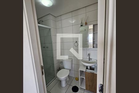 Banheiro de apartamento à venda com 1 quarto, 32m² em Jardim Teresa, São Paulo