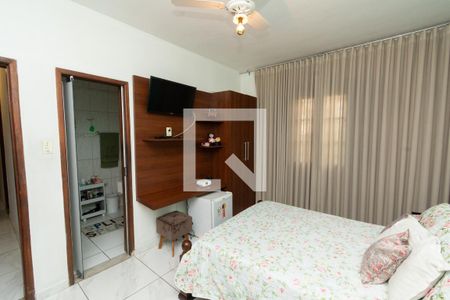 Casa à venda com 254m², 3 quartos e 4 vagasSuíte