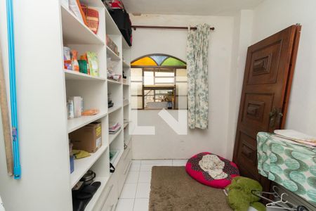 Casa à venda com 254m², 3 quartos e 4 vagasDispensa