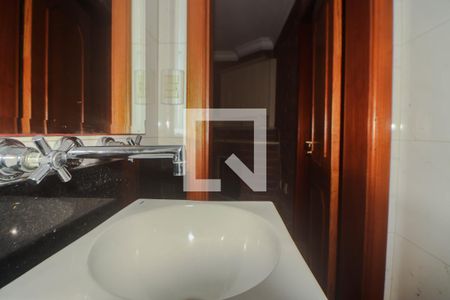 Casa à venda com 162m², 2 quartos e 4 vagas Casa à venda com 162m², 2 quartos e 4 vagasLavabo