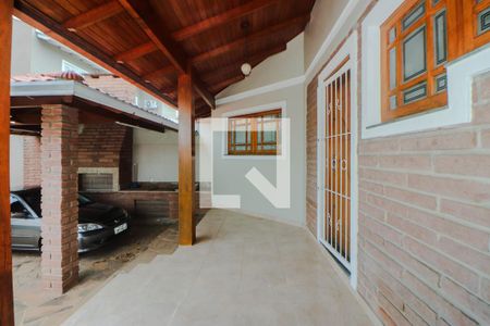 Casa à venda com 162m², 2 quartos e 4 vagas Casa à venda com 162m², 2 quartos e 4 vagasPátio