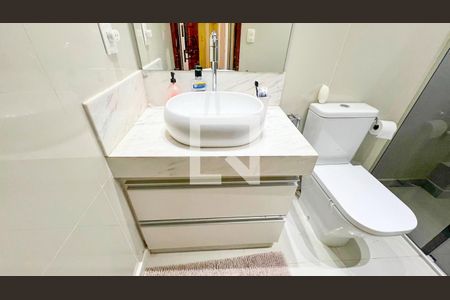 Casa à venda com 471m², 5 quartos e 4 vagasBanheiro