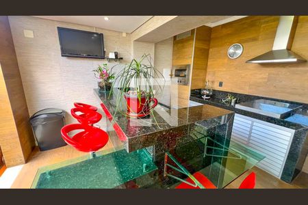 Casa à venda com 471m², 5 quartos e 4 vagasCozinha