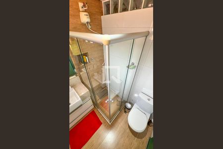 Casa à venda com 471m², 5 quartos e 4 vagasBanheiro