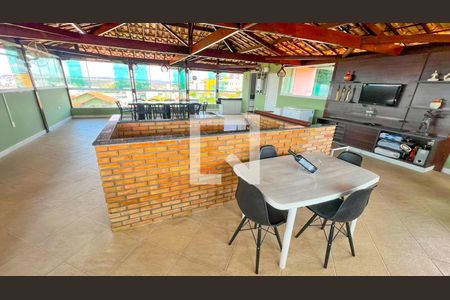 Casa à venda com 471m², 5 quartos e 4 vagasSacada