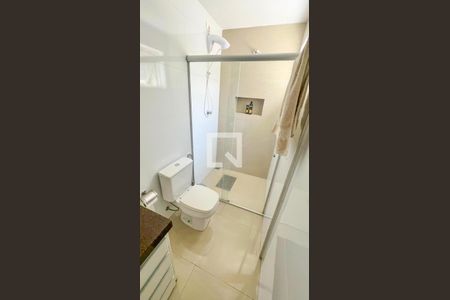 Casa à venda com 471m², 5 quartos e 4 vagasBanheiro/Quarto 5