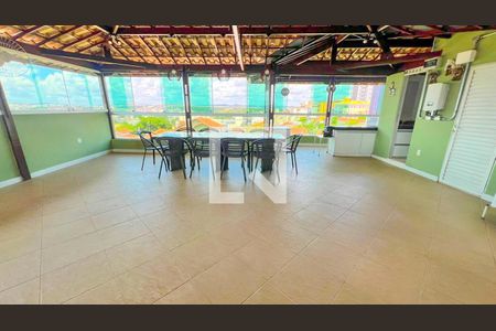 Casa à venda com 471m², 5 quartos e 4 vagasSacada