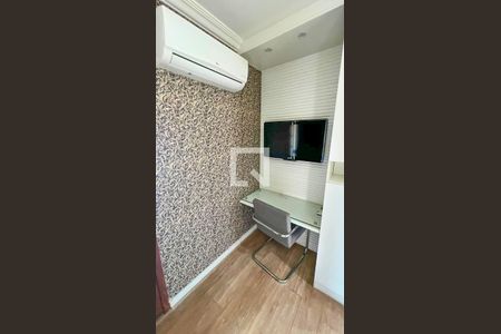 Casa à venda com 471m², 5 quartos e 4 vagasQuarto 2