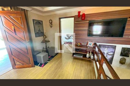 Casa à venda com 471m², 5 quartos e 4 vagasSala de TV