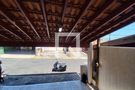Vista da sala  de casa de condomínio para alugar com 2 quartos, 120m² em Residencial Cosmos, Campinas