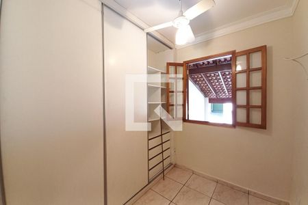 Quarto 1  de casa de condomínio para alugar com 2 quartos, 120m² em Residencial Cosmos, Campinas
