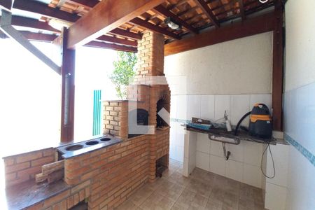 Casa de condomínio para alugar com 120m², 2 quartos e 1 vagaÁrea comum - Churrasqueira