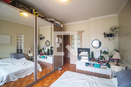 Apartamento à venda com 207m², 4 quartos e 2 vagasQuarto