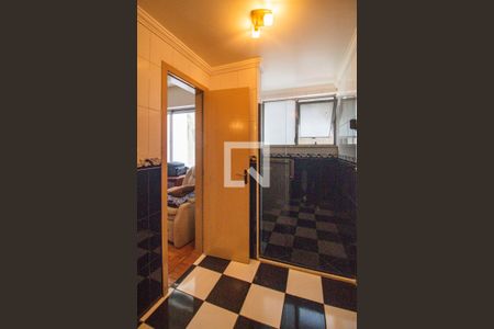 Apartamento à venda com 207m², 4 quartos e 2 vagasBanheiro da suite