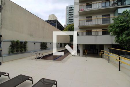 Apartamento à venda com 68m², 1 quarto e 1 vagaPiscina