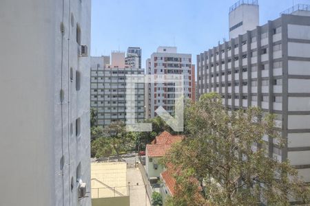 Apartamento para alugar com 220m², 3 quartos e 2 vagas Apartamento para alugar com 220m², 3 quartos e 2 vagasVista da Suíte 2