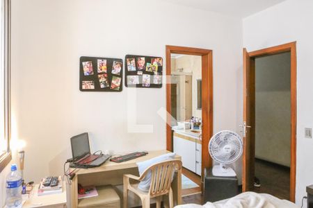 Apartamento para alugar com 220m², 3 quartos e 2 vagas Apartamento para alugar com 220m², 3 quartos e 2 vagasSuíte 3