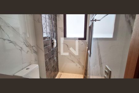 Apartamento à venda com 175m², 2 quartos e 3 vagasBanheiro 2