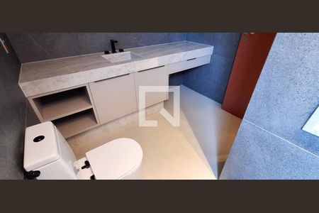 Apartamento à venda com 175m², 2 quartos e 3 vagasBanheiro 1