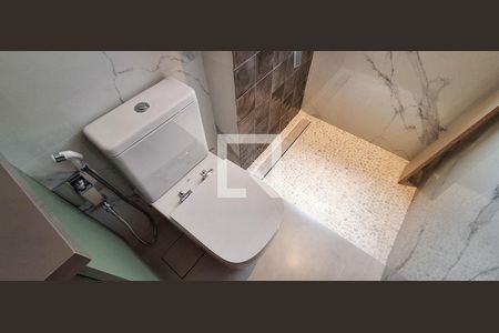 Apartamento à venda com 175m², 2 quartos e 3 vagasBanheiro 2