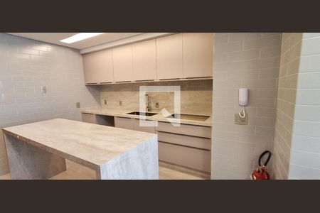 Apartamento à venda com 175m², 2 quartos e 3 vagasCozinha/Área de Serviço