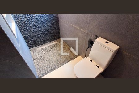 Apartamento à venda com 175m², 2 quartos e 3 vagasBanheiro 1