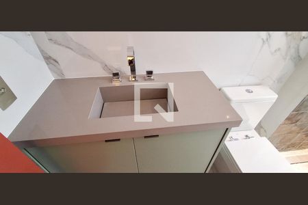 Apartamento à venda com 175m², 2 quartos e 3 vagasBanheiro 2