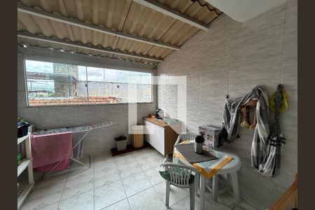 Casa para alugar com 95m², 2 quartos e 2 vagasÁrea de Serviço